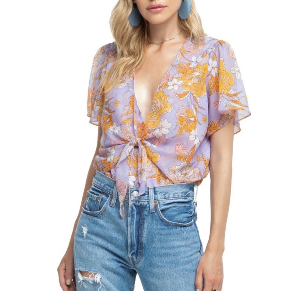 ASTR Lilac floral bodysuit